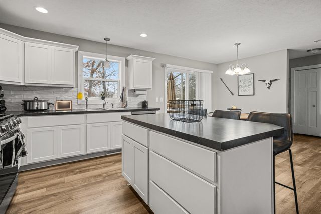 1514 Chapel Street SW, Wyoming, MI 49509