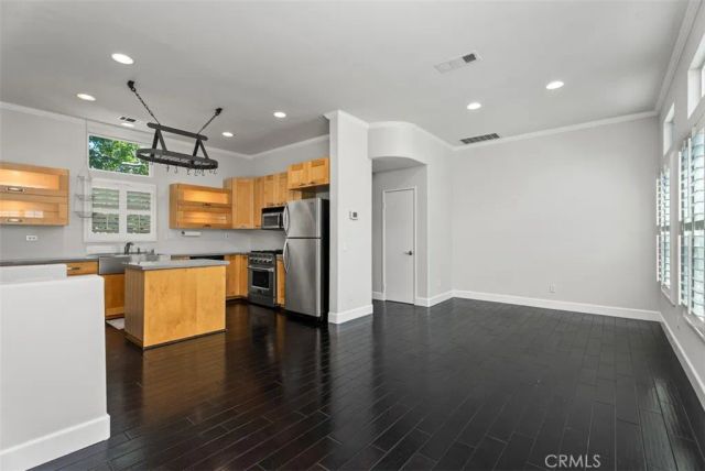 237 Montana del Lago Drive, Rancho Santa Margarita, CA 92688