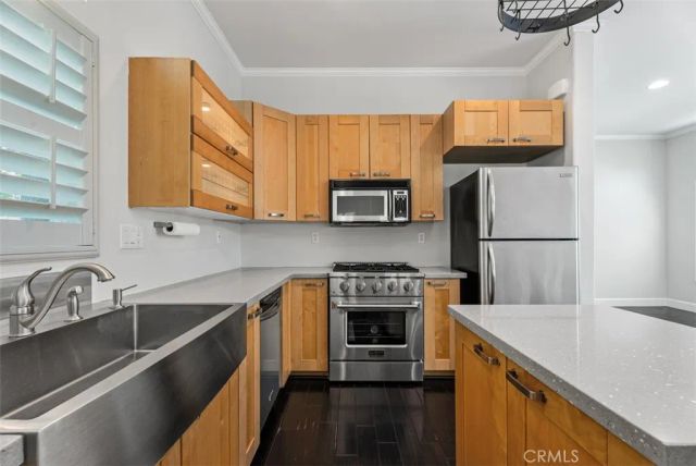 237 Montana del Lago Drive, Rancho Santa Margarita, CA 92688