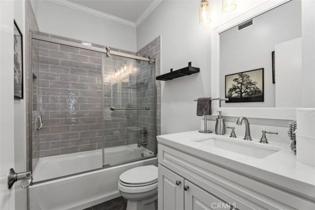 237 Montana del Lago Drive, Rancho Santa Margarita, CA 92688