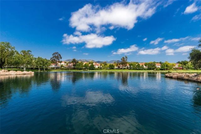 237 Montana del Lago Drive, Rancho Santa Margarita, CA 92688