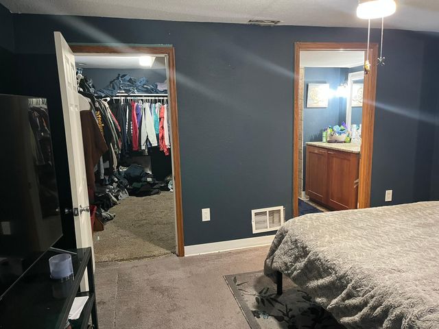 7516 Arthur Street NE, Fridley, MN 55432