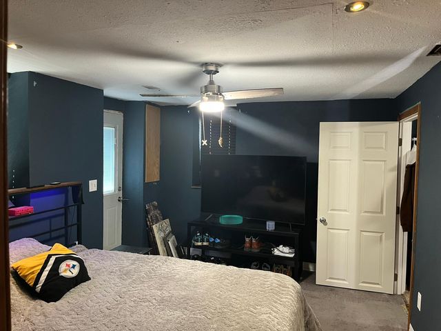 7516 Arthur Street NE, Fridley, MN 55432
