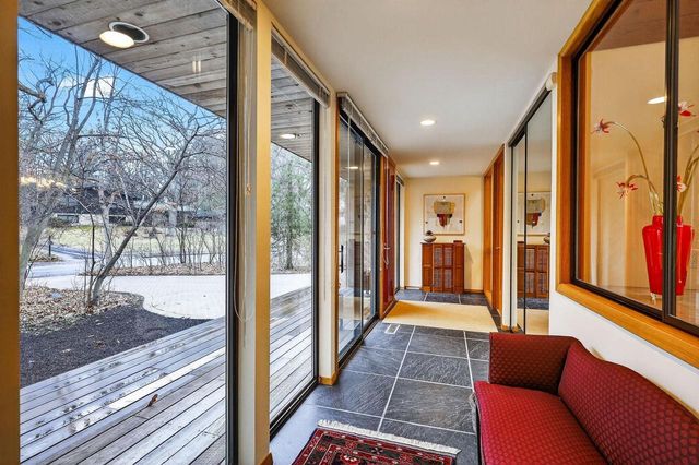 209 Saratoga Circle, Madison, WI 53705