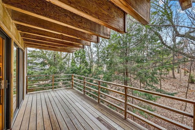 209 Saratoga Circle, Madison, WI 53705