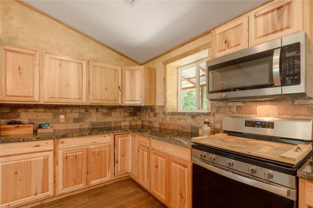 150 Air Park Drive, Livingston, TX 77351