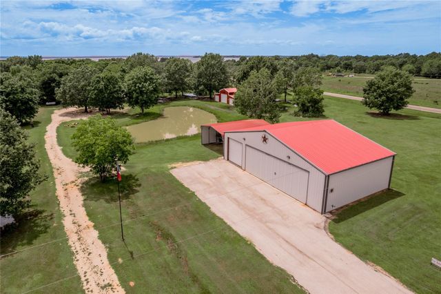 150 Air Park Drive, Livingston, TX 77351
