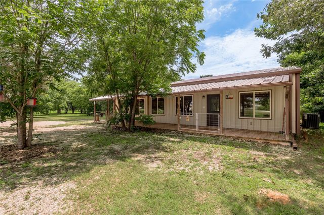 150 Air Park Drive, Livingston, TX 77351