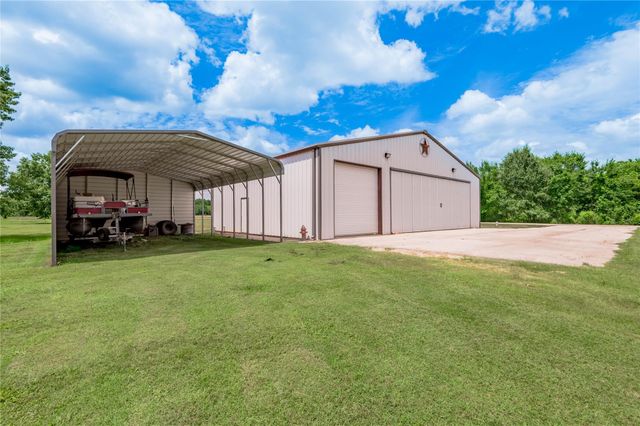 150 Air Park Drive, Livingston, TX 77351