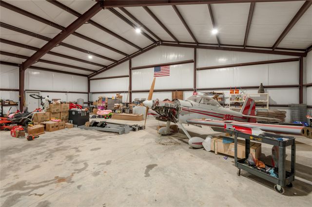 150 Air Park Drive, Livingston, TX 77351