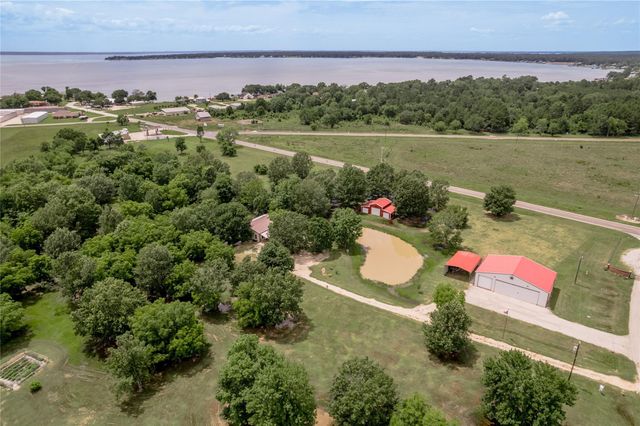 150 Air Park Drive, Livingston, TX 77351