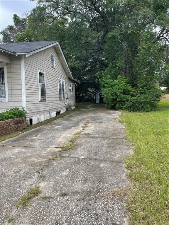 650 Holcombe Avenue, Mobile, AL 36606 — photo 4