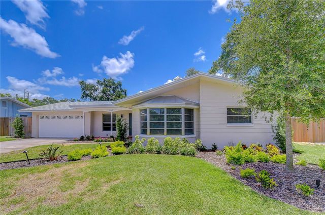 2167 LAKEVIEW ROAD, Clearwater, FL 33764