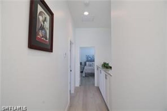 11002 Vanderbilt DR, Naples, FL 34108