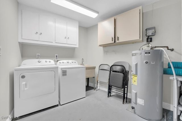 128 San Salvador ST, Naples, FL 34113