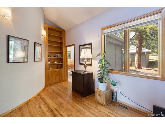 945 Sun Valley Dr, Woodland Park, CO 80863