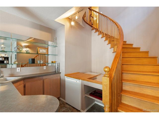 945 Sun Valley Dr, Woodland Park, CO 80863
