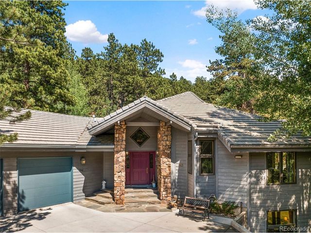 945 Sun Valley Dr, Woodland Park, CO 80863