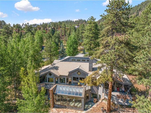 945 Sun Valley Dr, Woodland Park, CO 80863