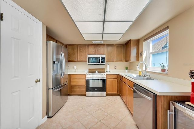 642 WHITTINGHAM PLACE, Lake Mary, FL 32746