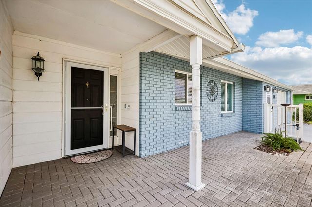 636 OAKMONT AVENUE, Sun City Center, FL 33573