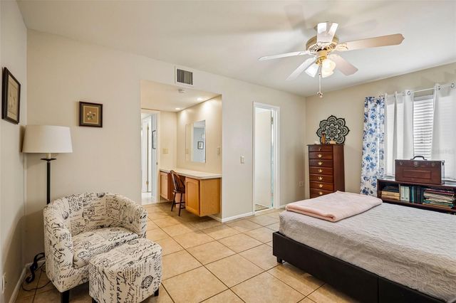 636 OAKMONT AVENUE, Sun City Center, FL 33573