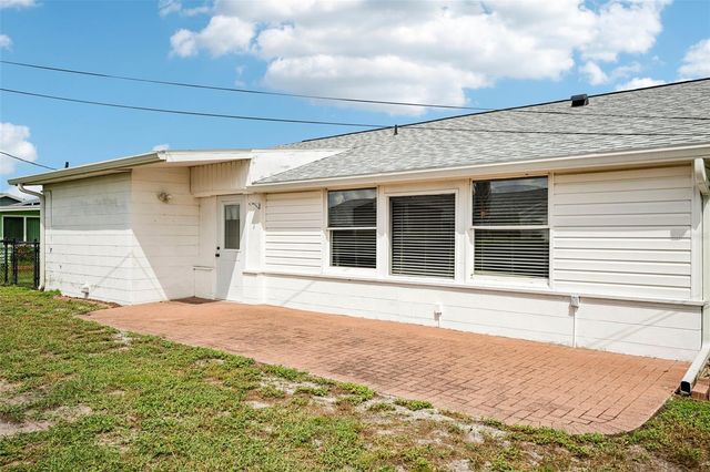 636 OAKMONT AVENUE, Sun City Center, FL 33573