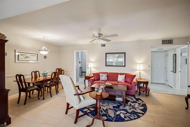 636 OAKMONT AVENUE, Sun City Center, FL 33573