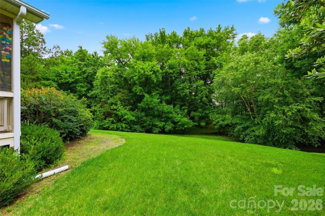 8526 Wren Creek Drive, Charlotte, NC 28269