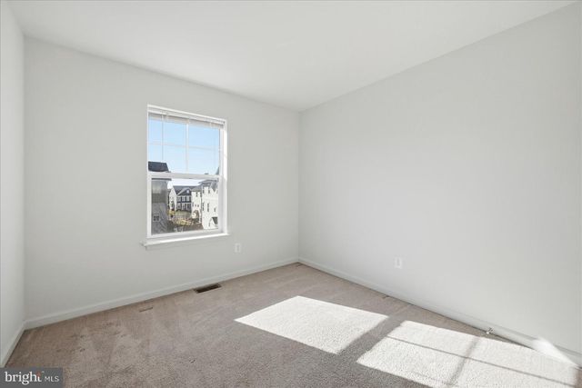 117 ROTUNDA DR, Stephenson, VA 22656