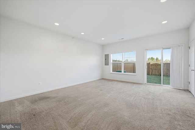 117 ROTUNDA DR, Stephenson, VA 22656