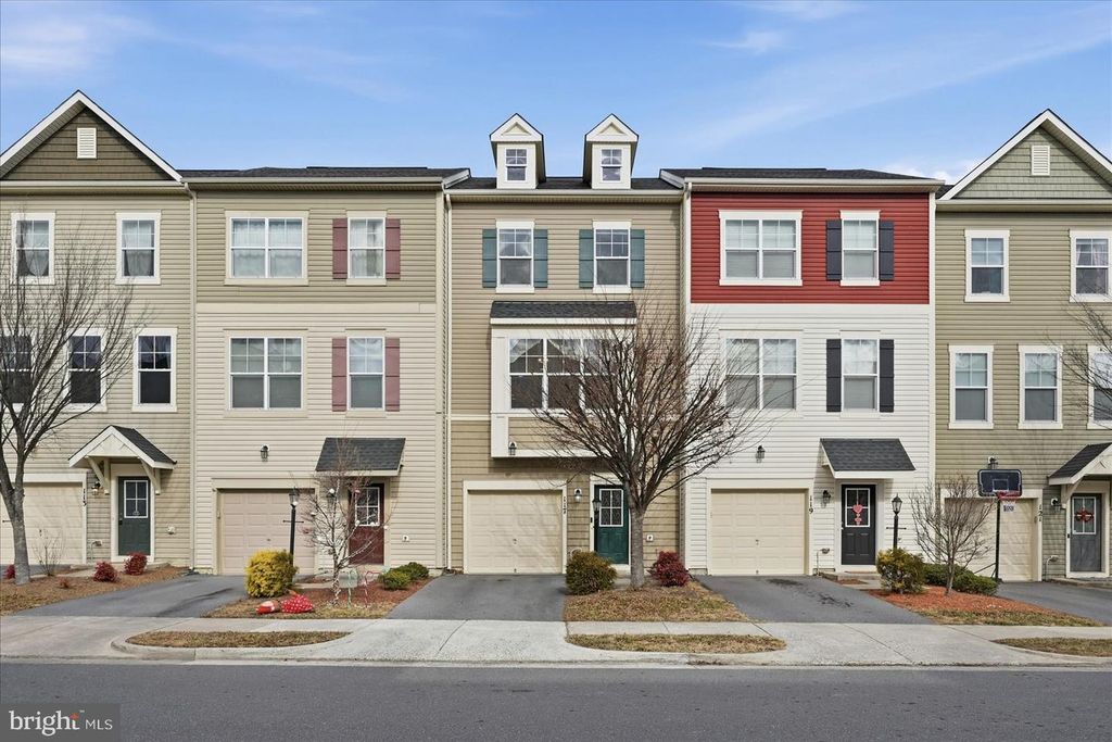 117 ROTUNDA DR, Stephenson, VA 22656