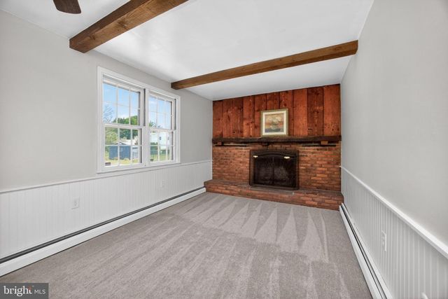723 WENDY DR, Pottstown, PA 19464