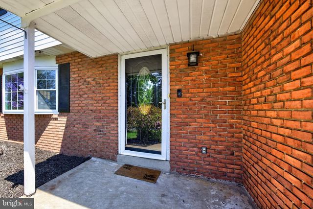 723 WENDY DR, Pottstown, PA 19464