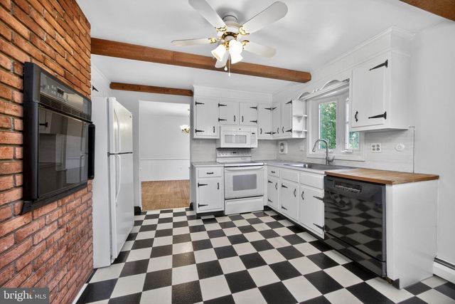 723 WENDY DR, Pottstown, PA 19464