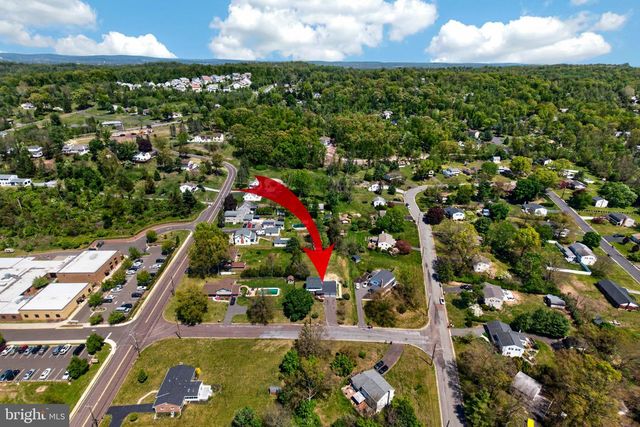 723 WENDY DR, Pottstown, PA 19464