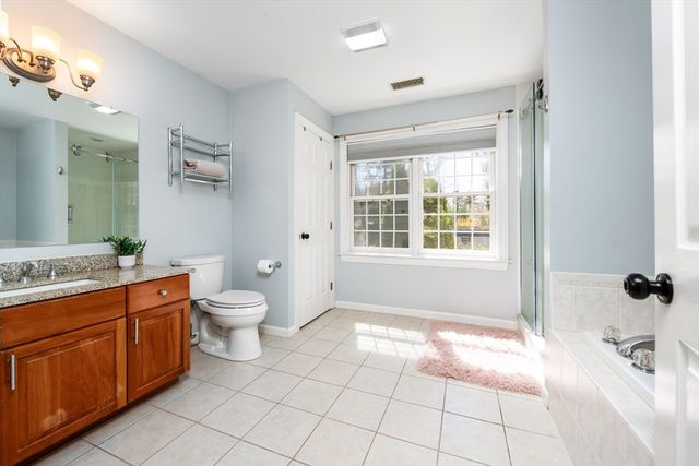 15 Ministers Way, Stow, MA 01775
