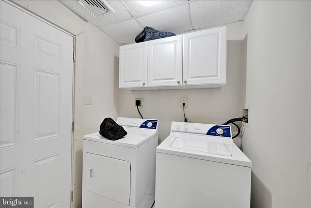 445 N DUKE ST, Lancaster, PA 17602