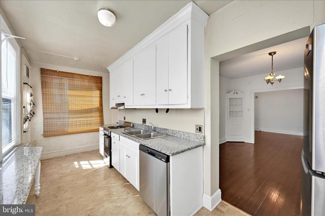 445 N DUKE ST, Lancaster, PA 17602