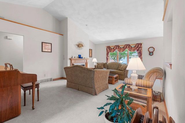 1326 WINTER WHEAT DRIVE, Neenah, WI 54956