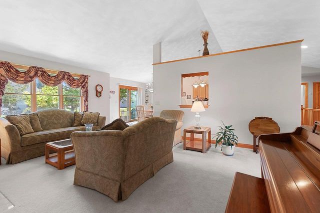 1326 WINTER WHEAT DRIVE, Neenah, WI 54956