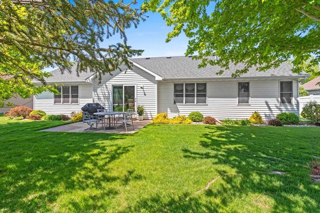 1326 WINTER WHEAT DRIVE, Neenah, WI 54956