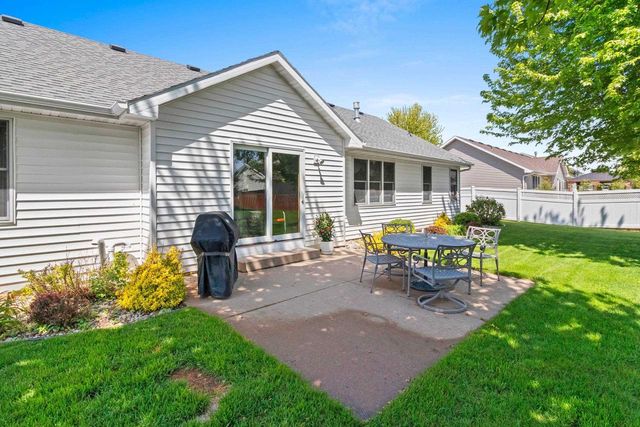 1326 WINTER WHEAT DRIVE, Neenah, WI 54956