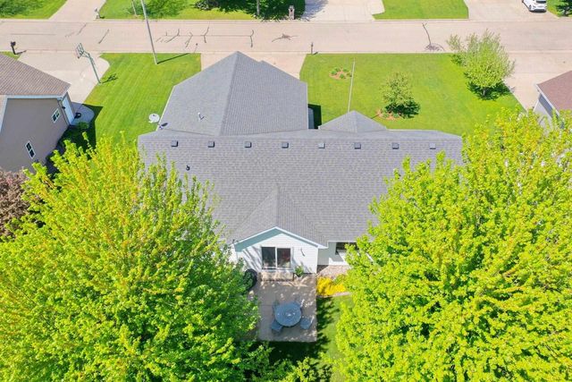 1326 WINTER WHEAT DRIVE, Neenah, WI 54956
