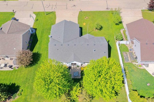 1326 WINTER WHEAT DRIVE, Neenah, WI 54956