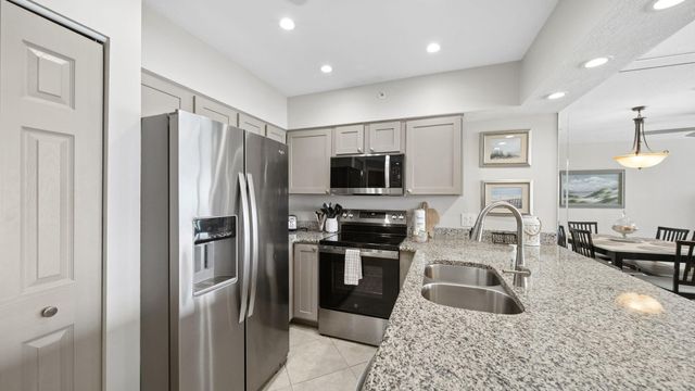 780 Sundial Court UNIT 5005, Fort Walton Beach, FL 32548