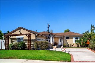 6655 Yarmouth Avenue, Los Angeles, CA 91335