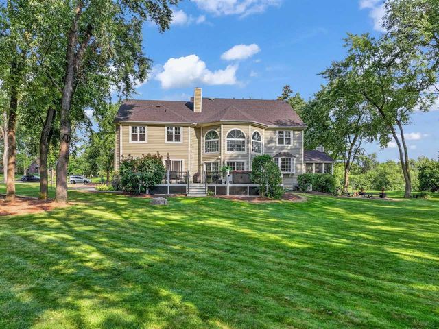 110 Rolling Knolls Avenue, Elgin, IL 60120