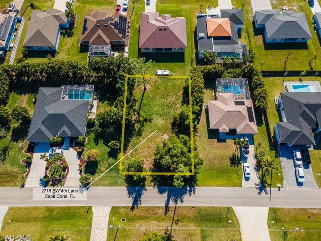 2716 SW 4th LN, CAPE CORAL, FL 33991 — exterior