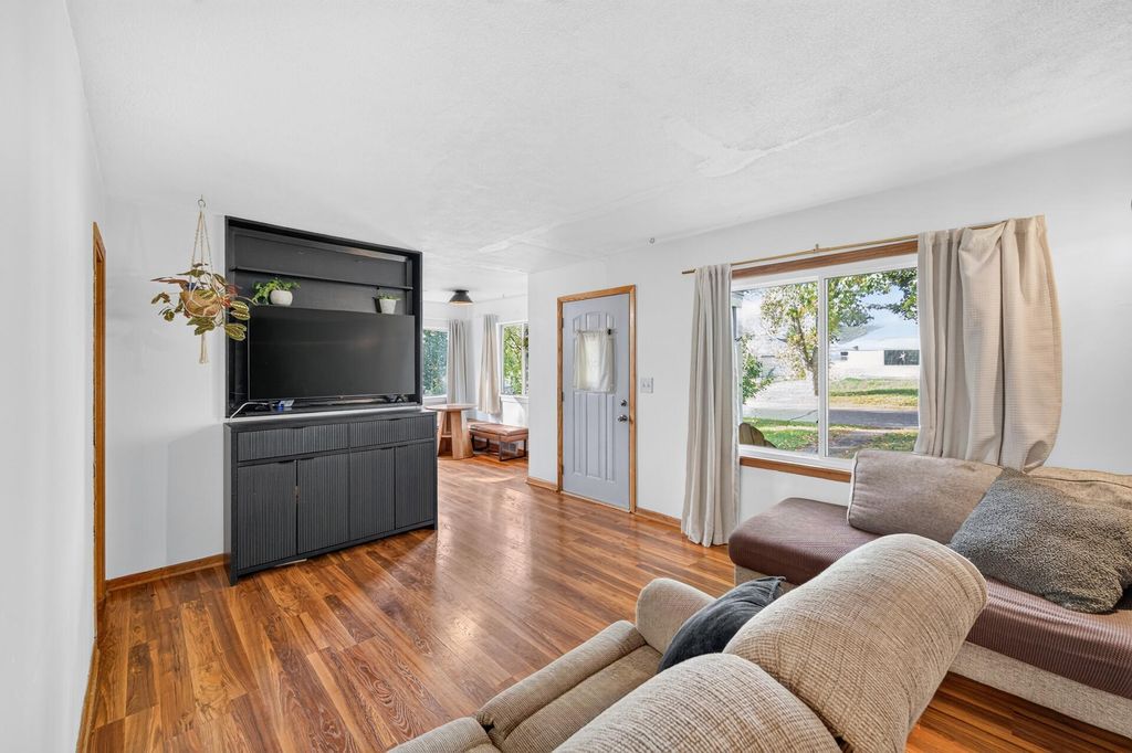 1908 Kathleen Drive, West Saint Paul, MN 55118 — photo 3